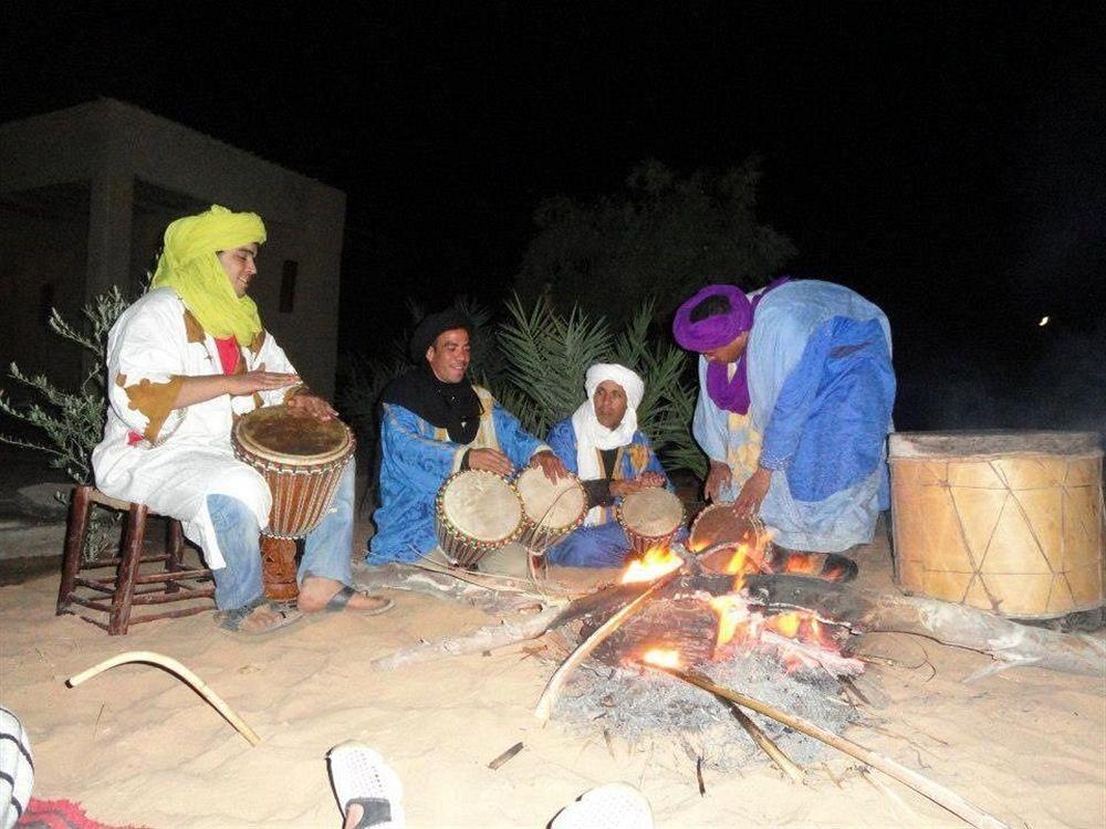 Les Pyramides Hotel Merzouga Εξωτερικό φωτογραφία