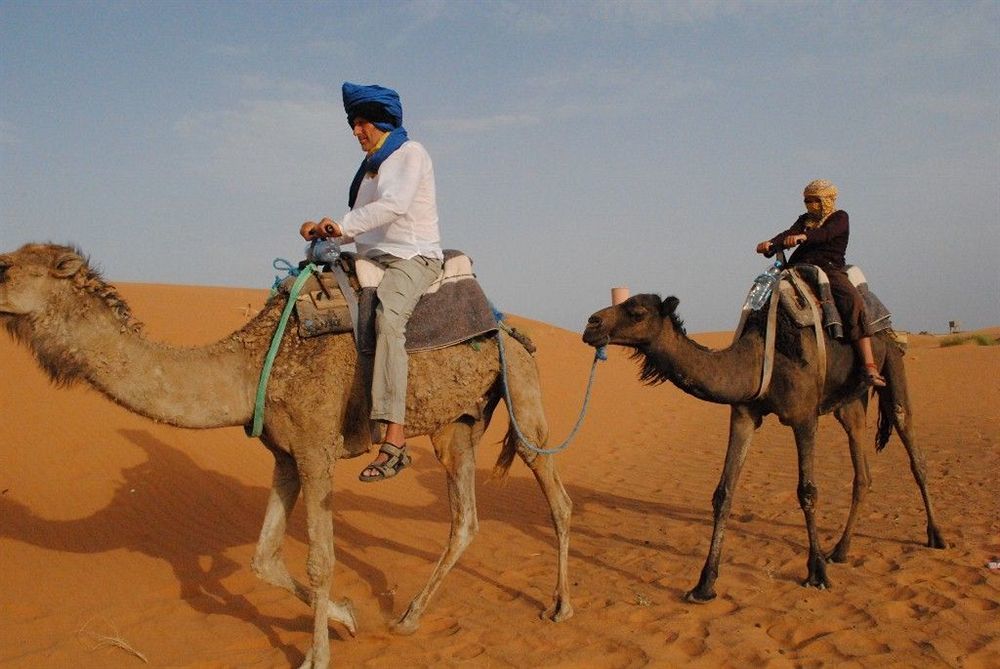 Les Pyramides Hotel Merzouga Εξωτερικό φωτογραφία